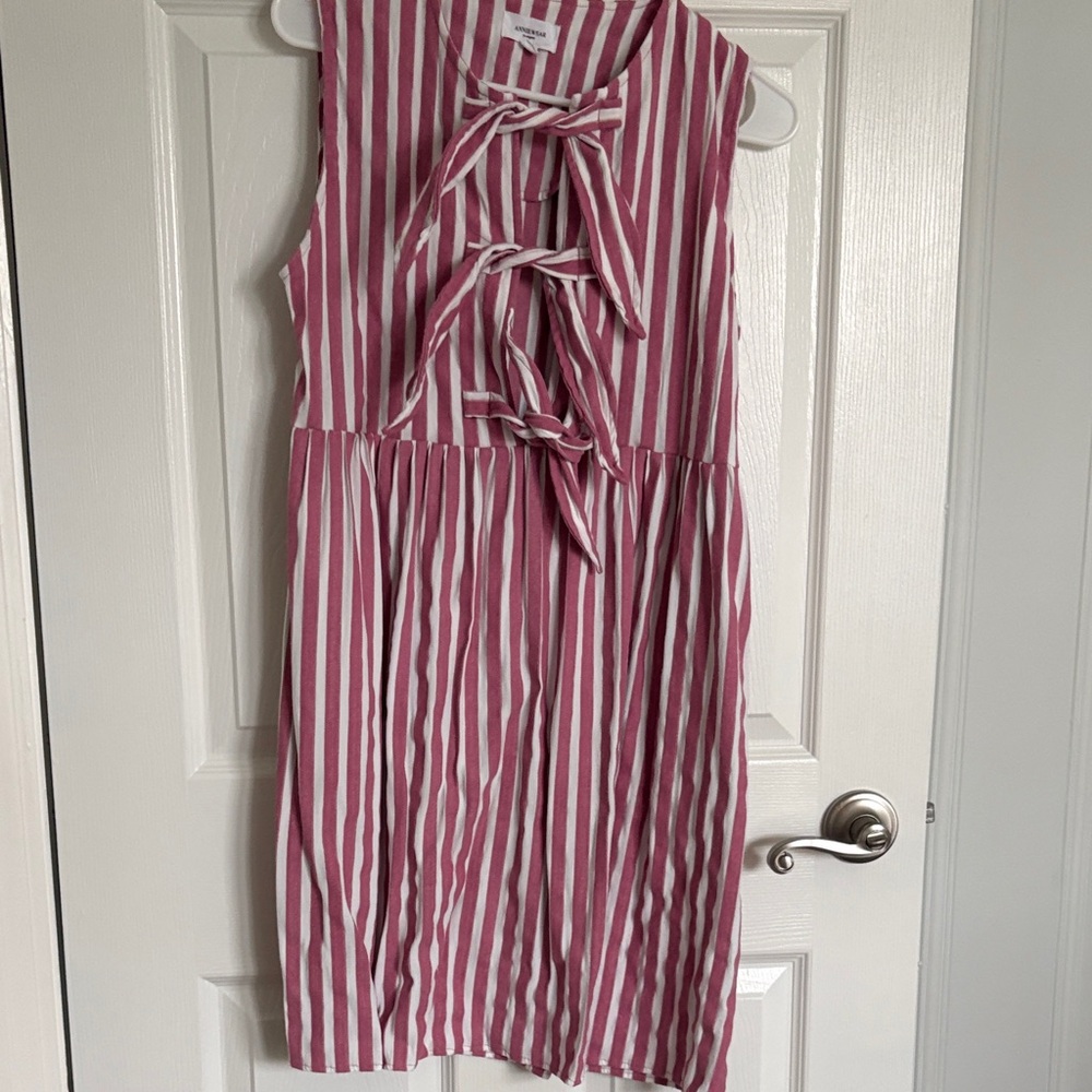 Bow tie dress- medium